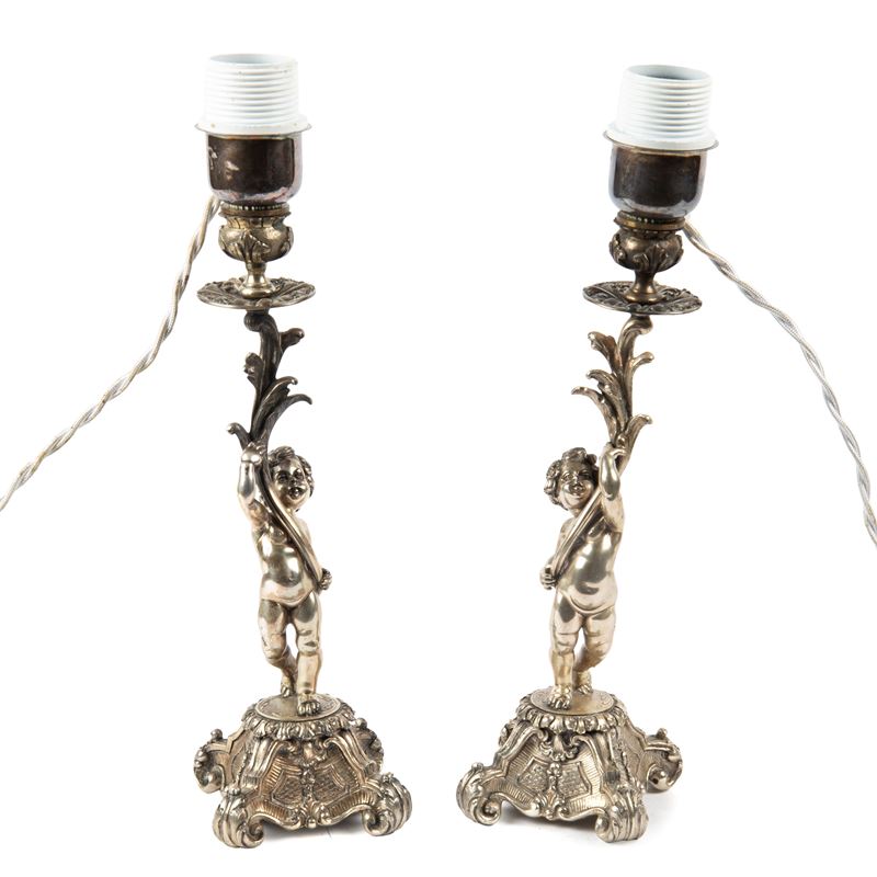 Coppia di candelieri, argento 800, Sec. XX