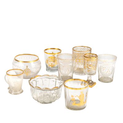 Assortimento di bicchieri decorati, secoli XVIII-XIX, in vetro trasparente