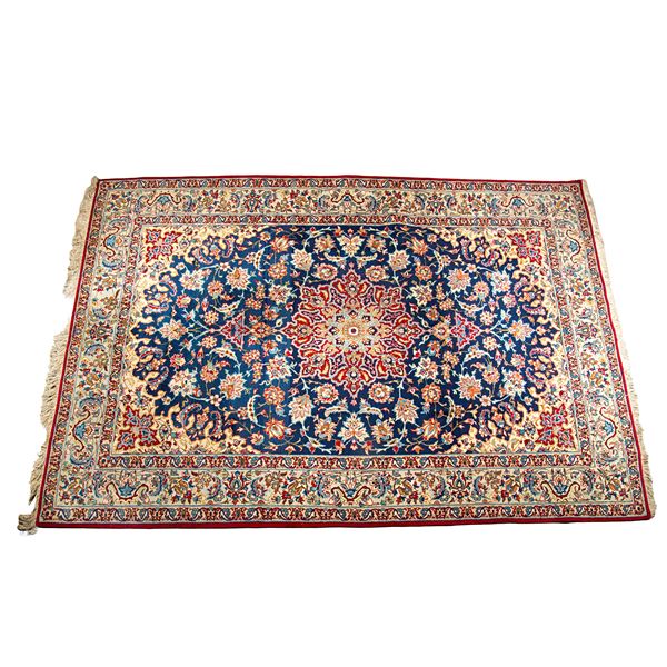 



Tappeto Isfahan, sec. XX  - Asta Mobili, arredi e oggetti d'arte - Poggio Bracciolini Casa d'Aste