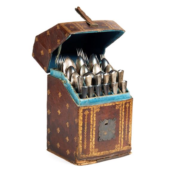 



Scatola porta posate, sec. XVIII