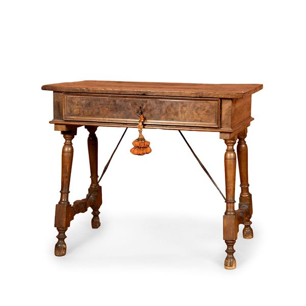 



Tavolino, sec. XVIII