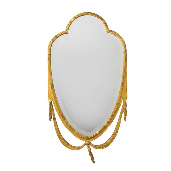 



Specchiera ovale, in stile Settecento  - Asta Mobili, arredi, dipinti e oggetti d'arte - Poggio Bracciolini Casa d'Aste