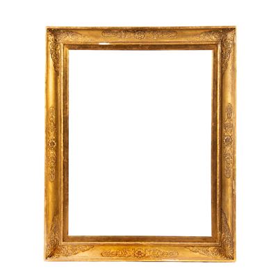 Cornice, XIX secolo, legno intagliato e dorato
