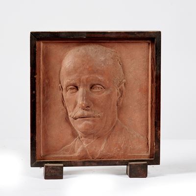 Scuola italiana, Testa di gentiluomo con baffi, altorilievo in terracotta