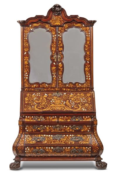 Bureau Trumeau, Olanda, Sec. XVIII