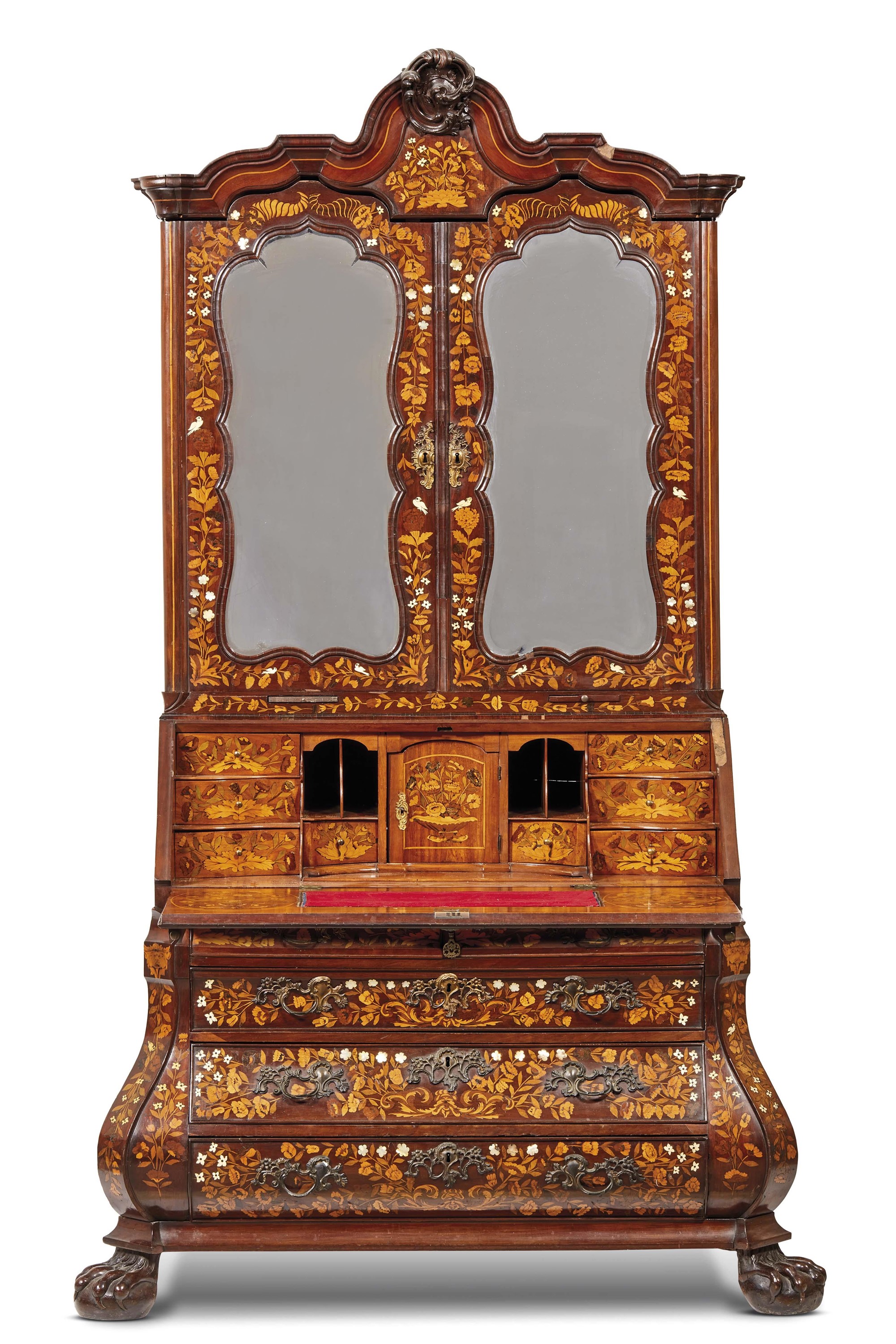 Bureau Trumeau, Olanda, Sec. XVIII