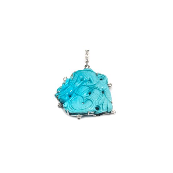 



INTAGLIO SU TURCHESE REALIZZATO A PENDENTE, ORO 18KT E DIAMANTI