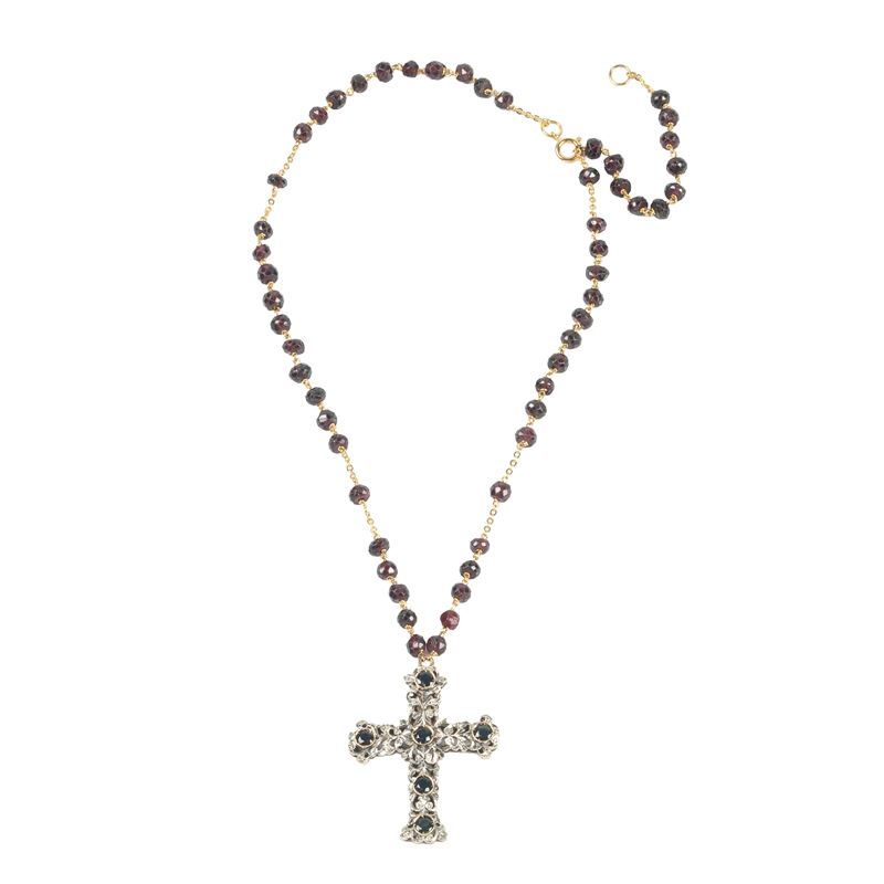 ROSARIO IN ORO 18KT, ARGENTO, DIAMANTI E GRANATI