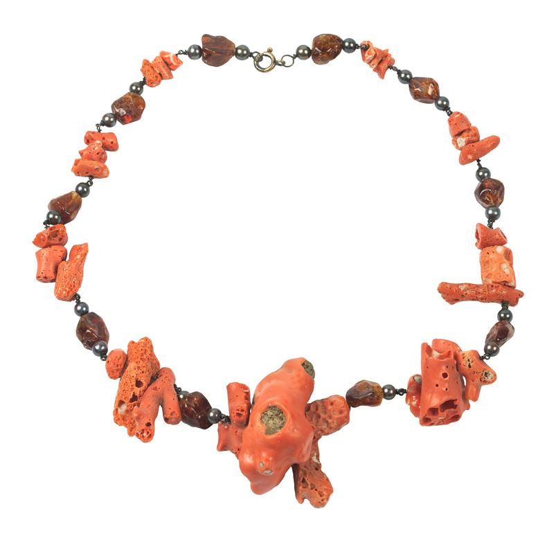 COLLANA DI CORALLO, AMBRA E PERLE