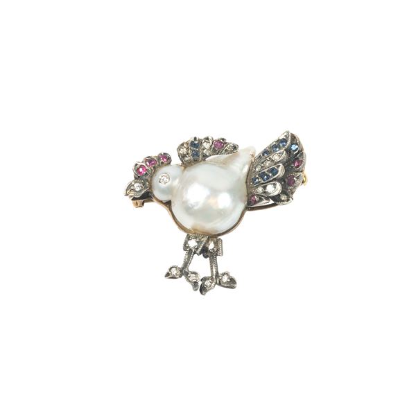 



SPILLA IN ORO 18KT, ARGENTO DIAMANTI PERLA