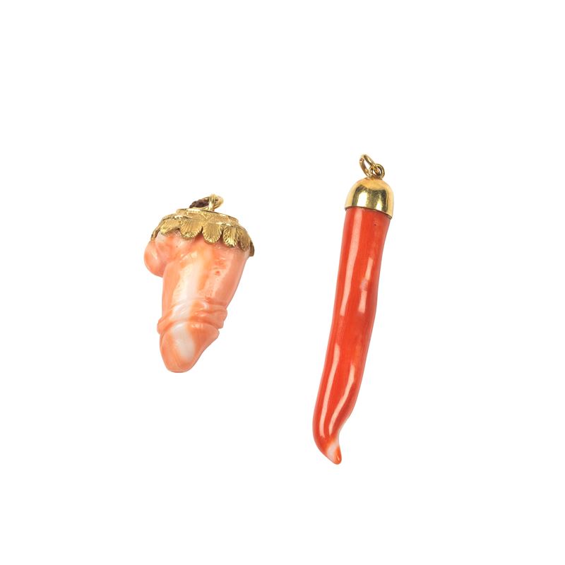 PENDENTE IN CORALLO E ORO 18KT