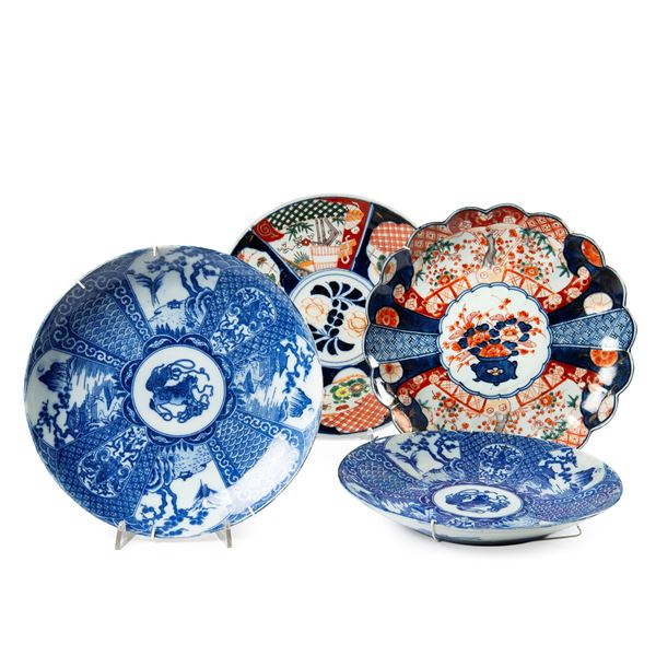 



Coppia di piatti, arte orientale, sec. XIX