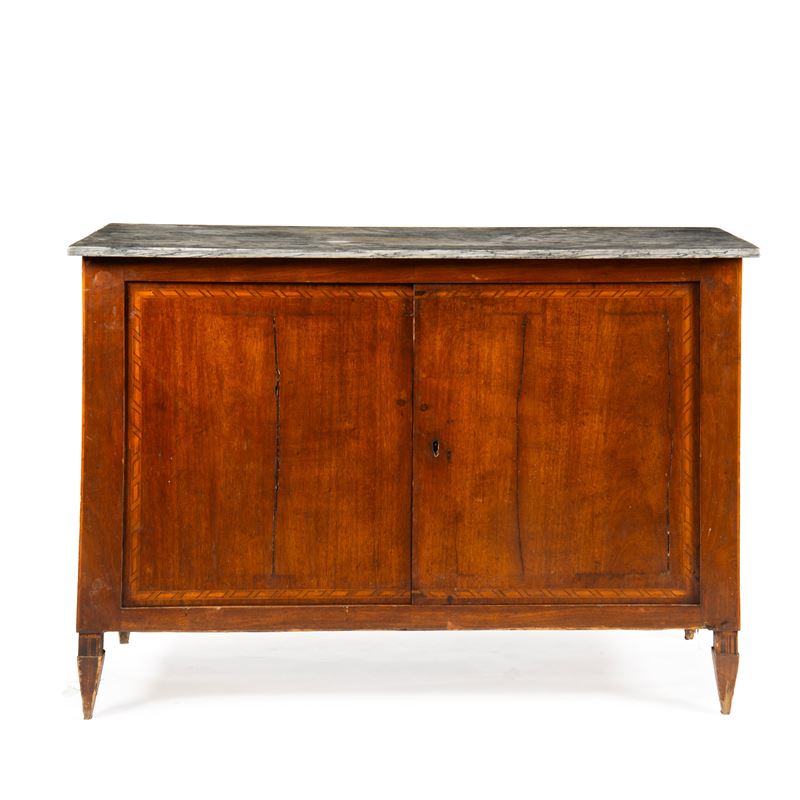 Credenza, Sec. XVIII