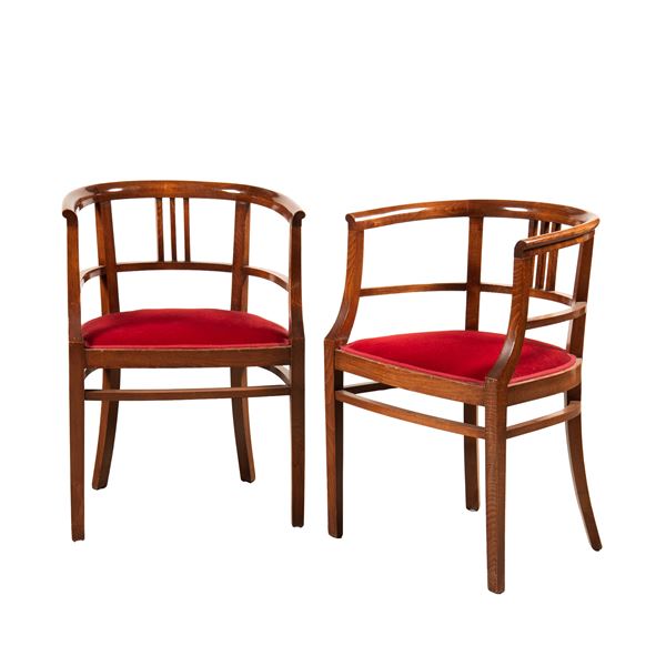 



Coppia di poltroncine a pozzetto, inizi sec. XX