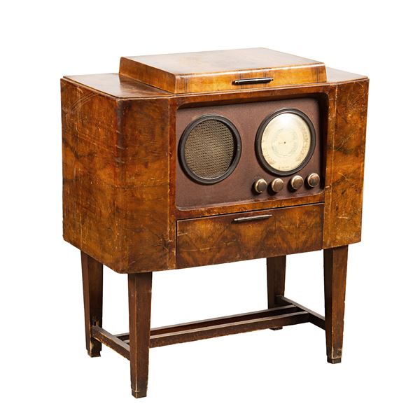 



Radio con giradischi, anni '50