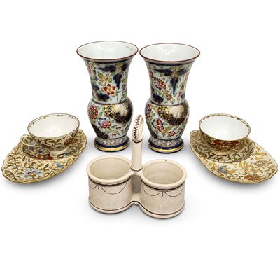 Ceramiche in maiolica, Tazze con piattini, vasi e oliera, secc. XIX-XX