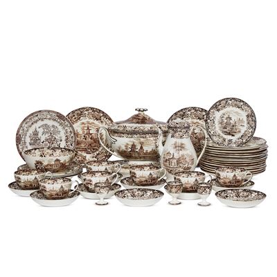 Manifattura Wedgwood, Assortimento da tavola in ceramica dipinta a cineserie (sec. XIX-XX)