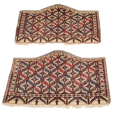 Coppia di sottoselle, Turkestan, sottosella in tessuto a fondo avana, decorazione geometrica (sec...