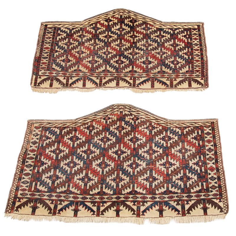 Coppia di sottoselle, Turkestan, sottosella in tessuto a fondo avana, decorazione geometrica (sec...