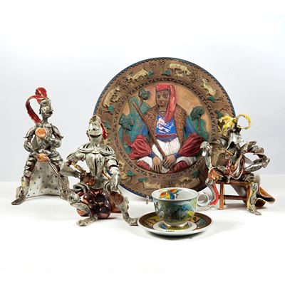 Arnaldo Miniati, Tre guerrieri, sculture in ceramica stilizzati