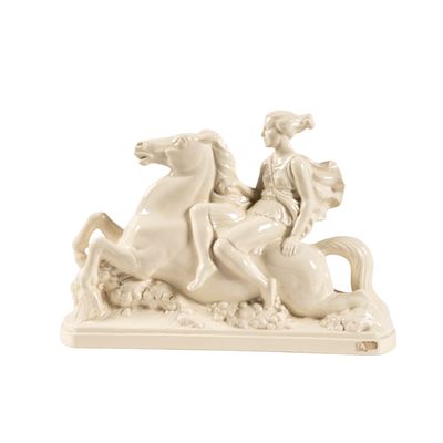 Scuola francese, Figura femminile a cavallo in maiolica monocroma, sec. XX