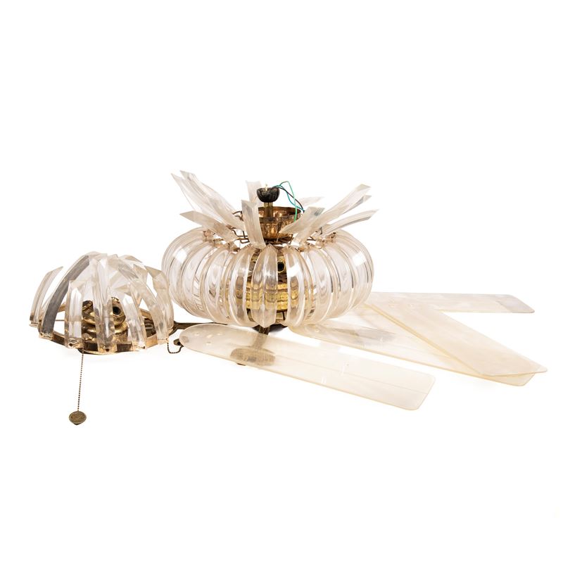 Sec. XX, Lampadario in metallo e plexiglass con ventilatore integrato, nove luci